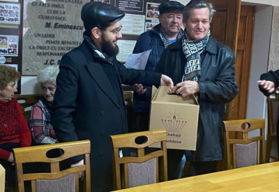Chabad-moldova-Chanukah5786_137