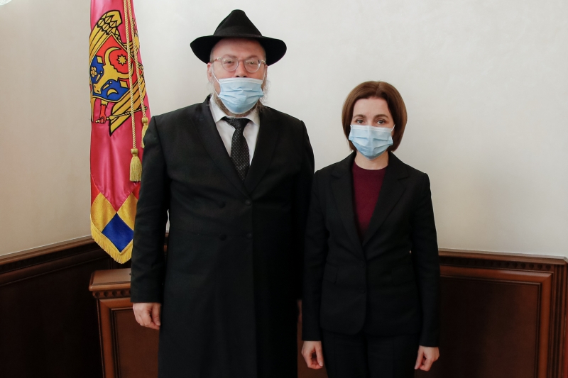 Президент Молдавии поблагодарила евреев за помощь украинцам