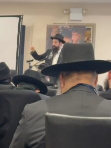 Moldova’s Shluchim Represent with Honor at 770